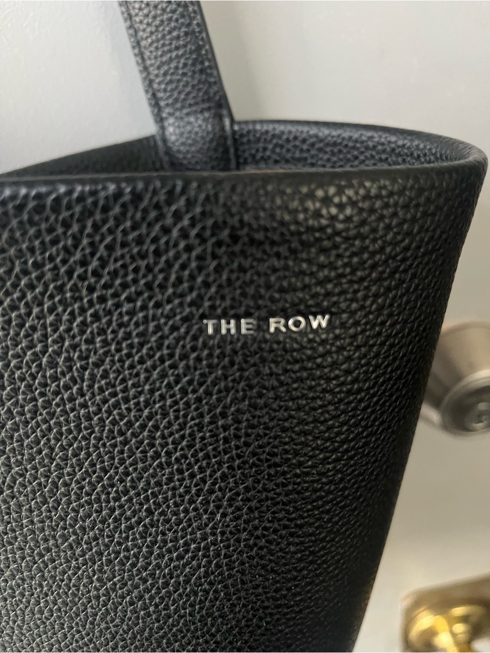 Black leather bucket bag (medium)